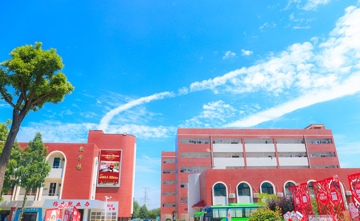 汽修学校怎么样！